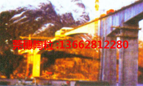 修建大跨度橋梁01